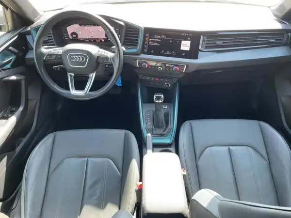 AUDI A1 SPORTBACK (10/13)