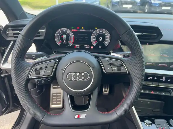 AUDI A3 SPORTBACK (12/17)
