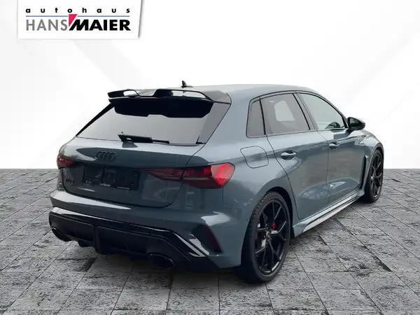 AUDI RS3 SPORTBACK (4/16)