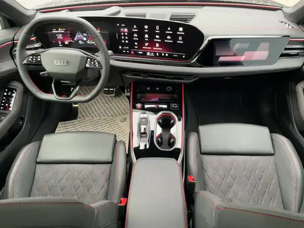 AUDI A6 AVANT (10/16)