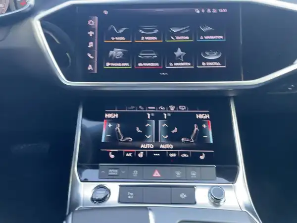 AUDI A6 LIMOUSINE (11/13)