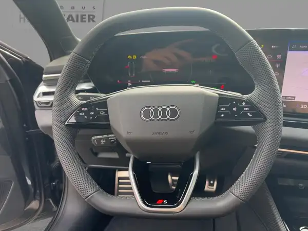 AUDI A6 AVANT (12/17)