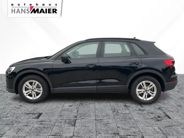 AUDI Q3 (6/13)