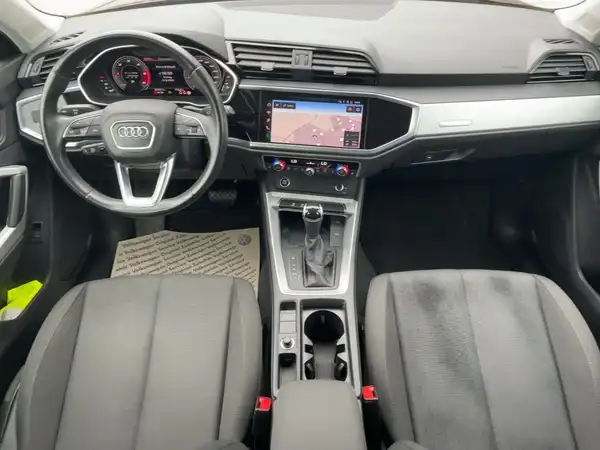 AUDI Q3 (10/13)
