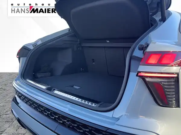 AUDI Q3 SPORTBACK (13/16)