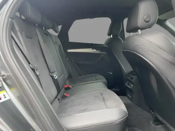 AUDI Q5 (9/13)