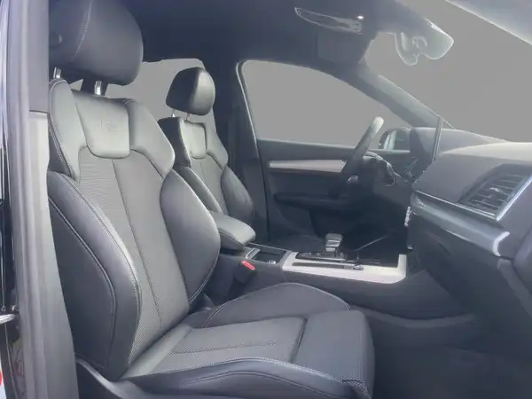 AUDI Q5 (7/13)