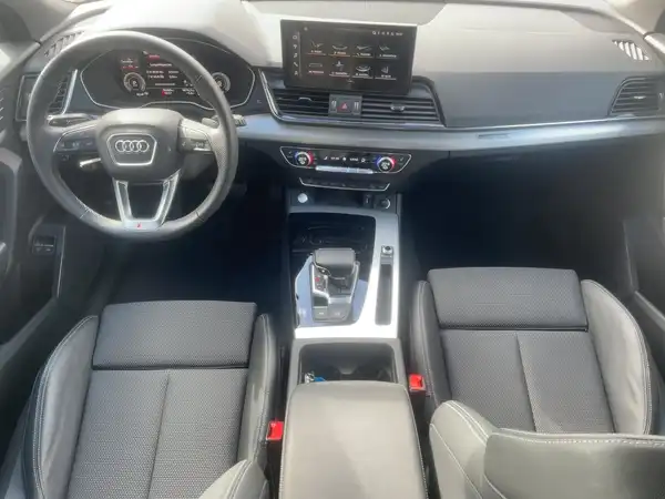 AUDI Q5 (9/13)