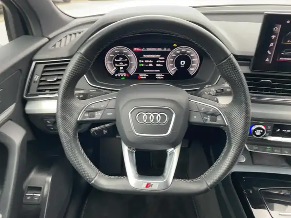 AUDI Q5 (12/13)