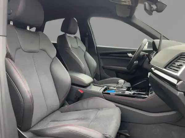 AUDI Q5 (7/13)