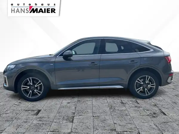 AUDI Q5 (6/15)