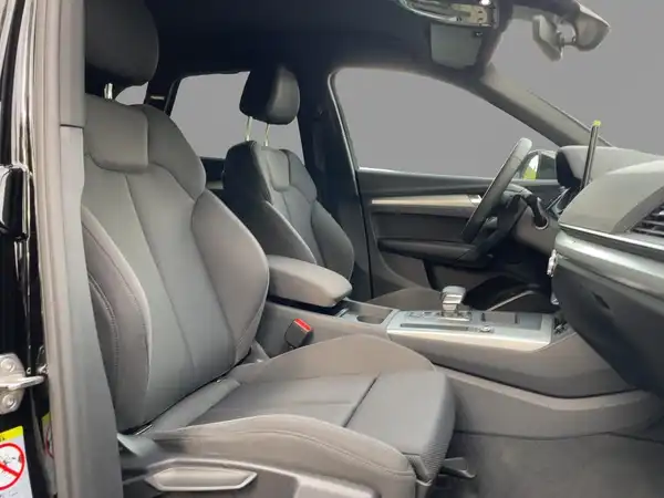 AUDI Q5 (8/13)