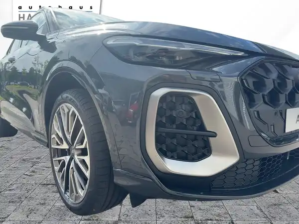 AUDI Q5 (7/17)