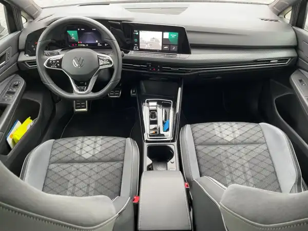 VW GOLF R (10/13)