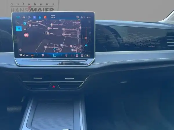 VW PASSAT (10/12)