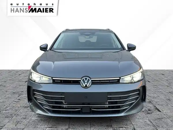 VW PASSAT (3/13)