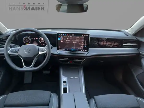 VW PASSAT (10/13)
