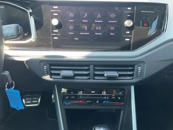 VW POLO (11/13)