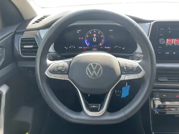 VW T-CROSS (12/13)