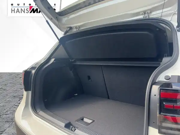 VW T-CROSS (13/17)