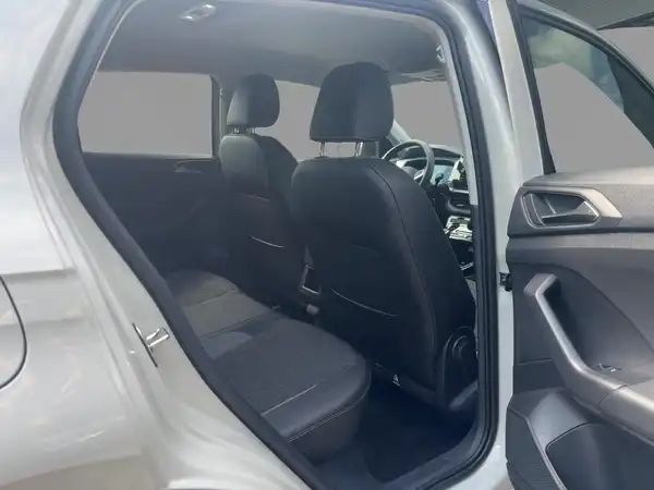 VW T-CROSS (9/17)