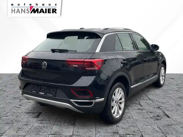 VW T-ROC (4/13)