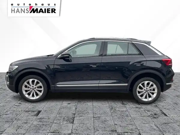 VW T-ROC (6/13)