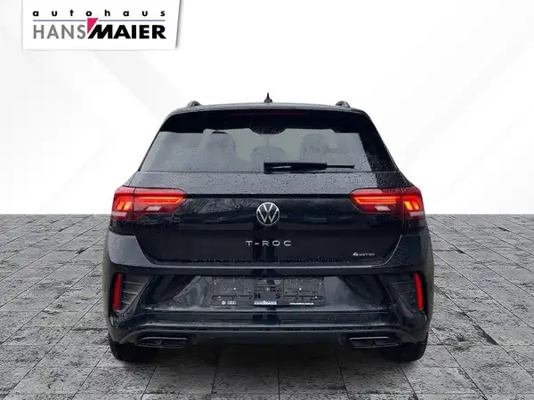 VW T-ROC (4/12)