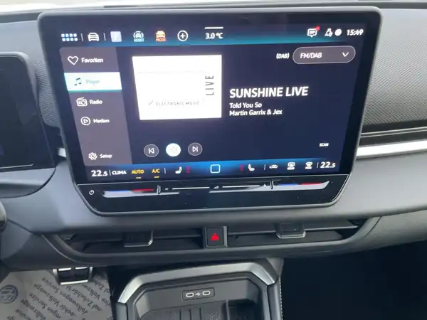 VW T-ROC (11/13)