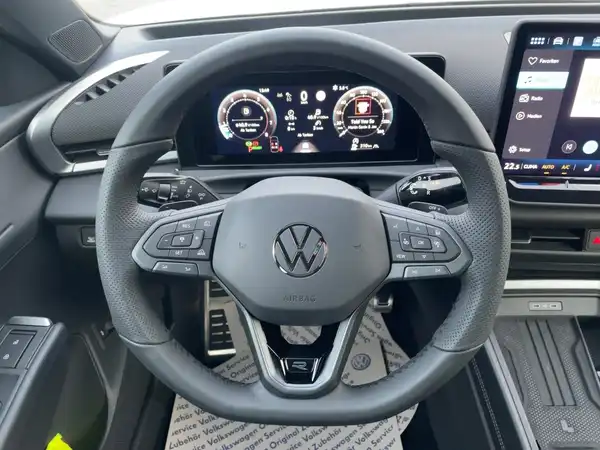 VW T-ROC (12/13)