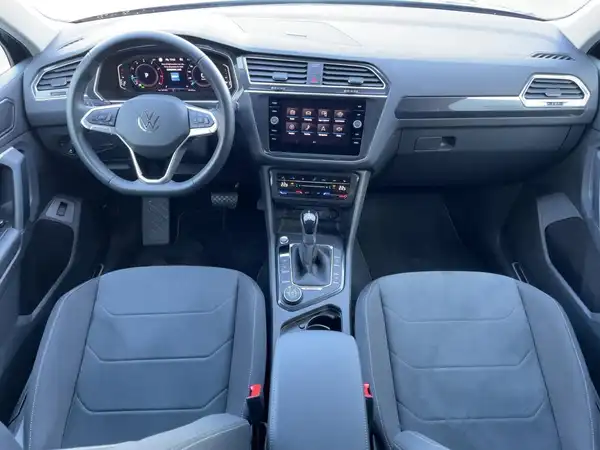 VW TIGUAN (10/13)