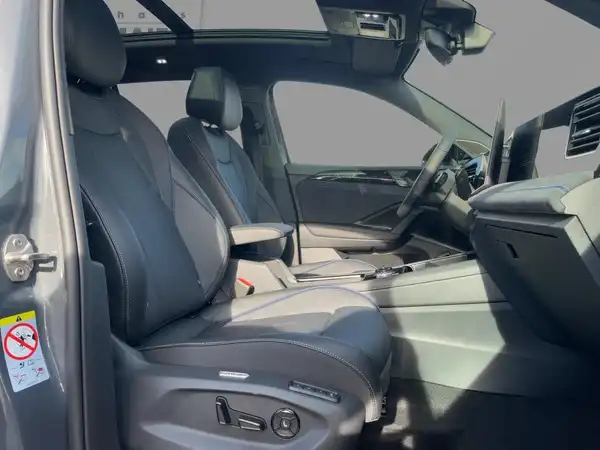 VW TIGUAN (8/14)