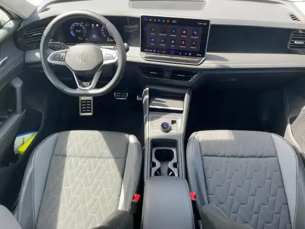 VW TIGUAN (10/13)