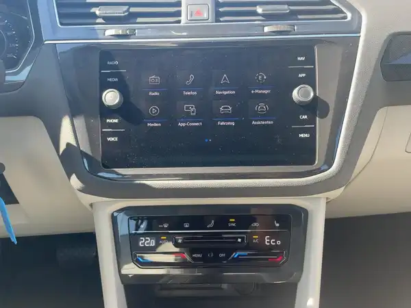 VW TIGUAN (11/14)