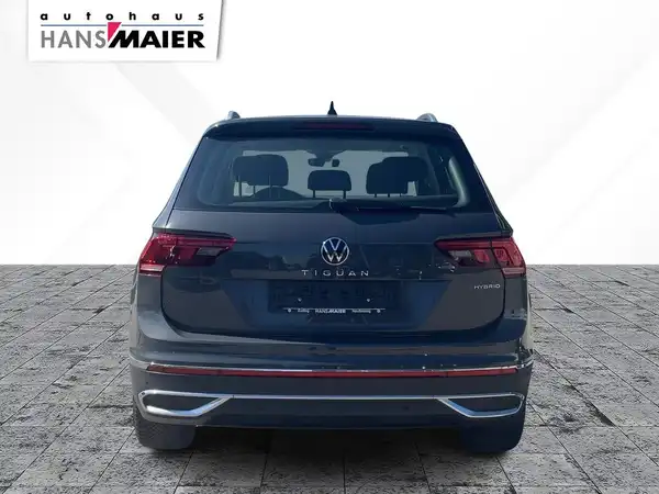 VW TIGUAN (5/14)