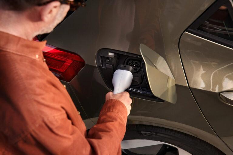 Der ID.3 - ID 3 Ladestecker Autohaus Hans Maier Erding 655f15b7e4