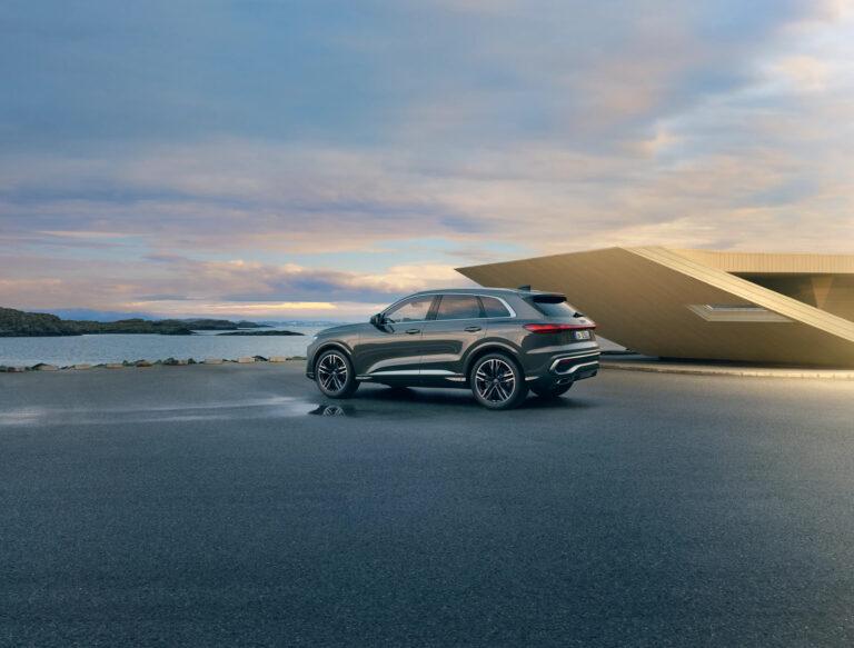 Der neue Audi Q5 und Q5 Sportback - audi q5 futuristisch autohaus hans maier muenchen c289799a43