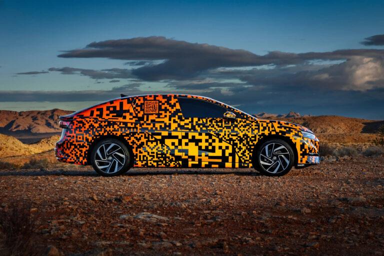 Der neue ID.7 im Camouflage Look 6 Der neue ID.7 im Camouflage Look - id7 camouflage look digital seitansicht autohaus hans maier erding 75a434f9cf