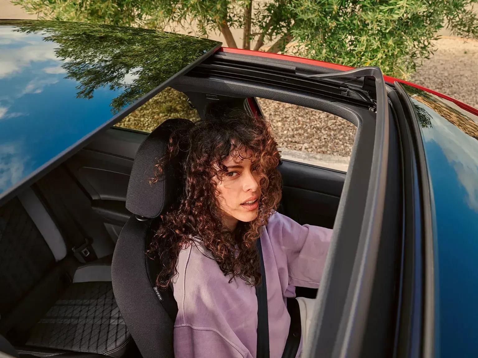 Der VW Taigo - vw taigo panoramadach autohaus hans maier erding webp 713107d0ef