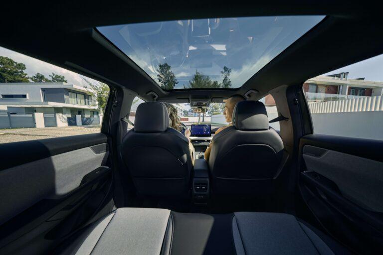 Der neue ID. Cross 30 Der neue ID. Cross - vw id cross mit panoramadach autohaus hans maier 1